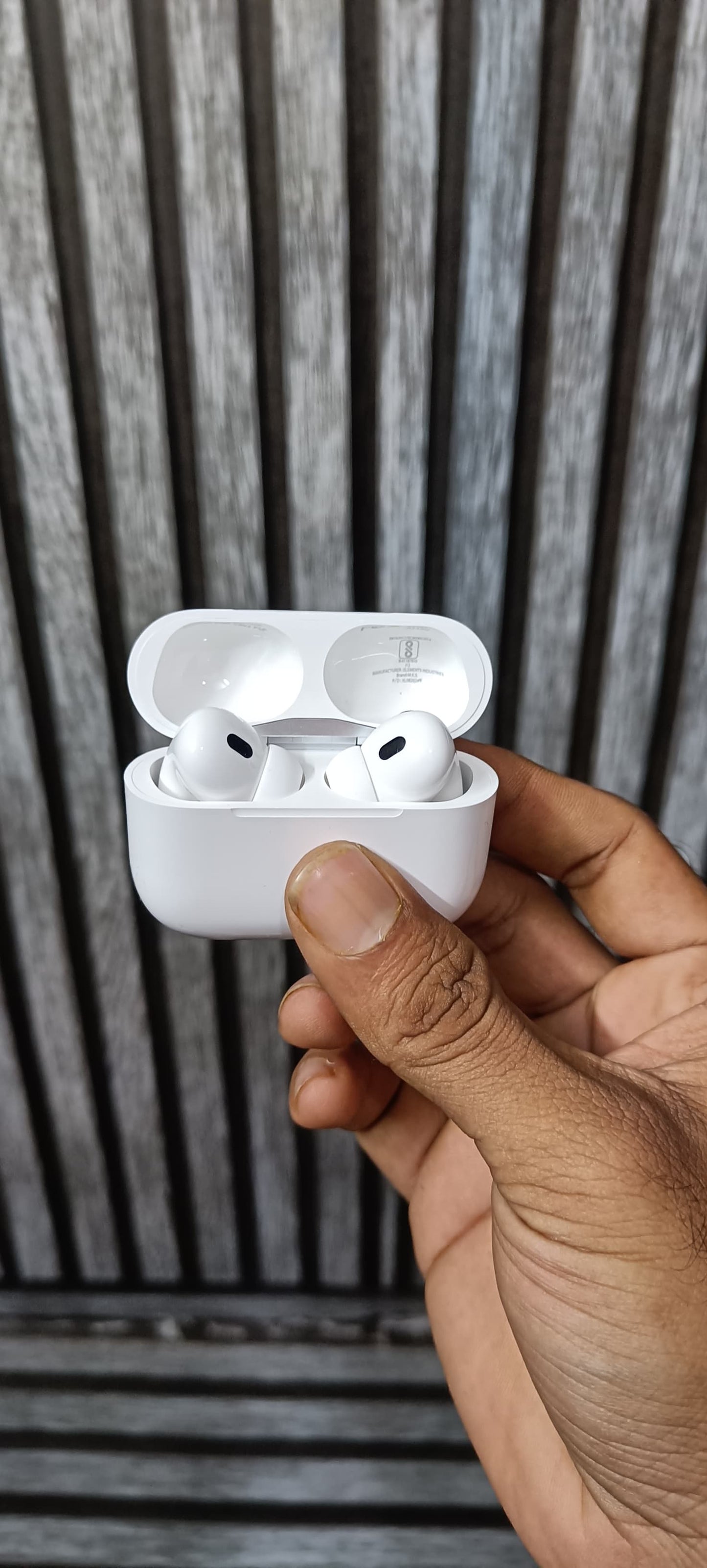 AIRPODS PRO