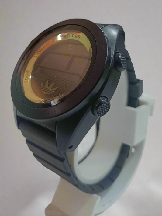 Digital watch